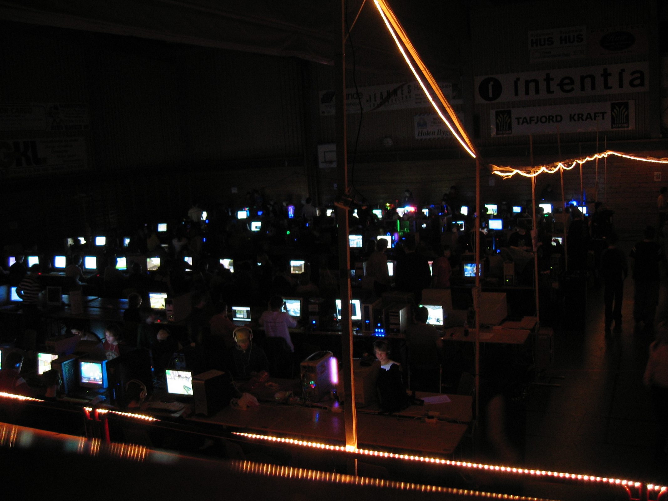 Area51-LAN 2005