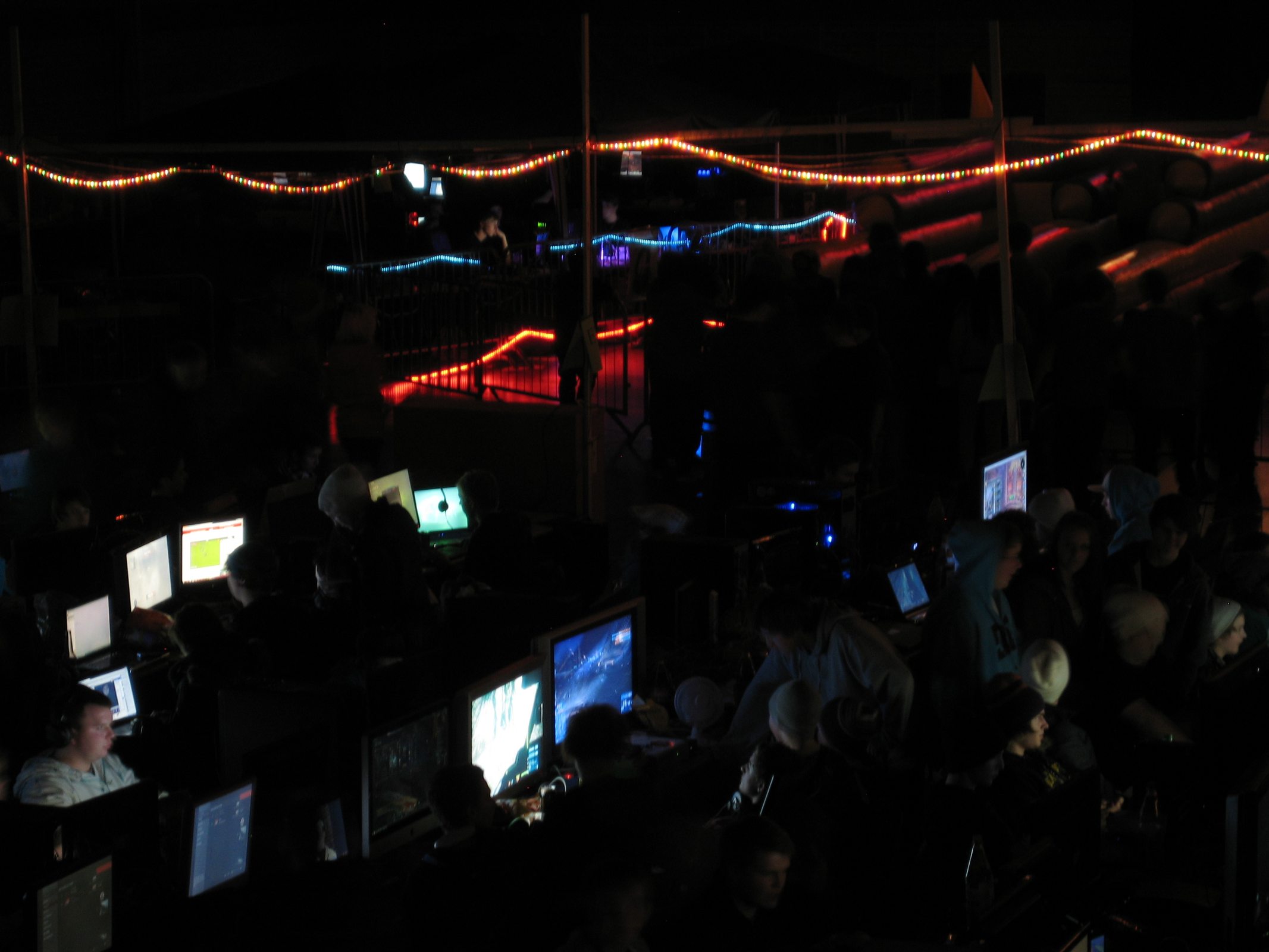Area51-LAN 2011