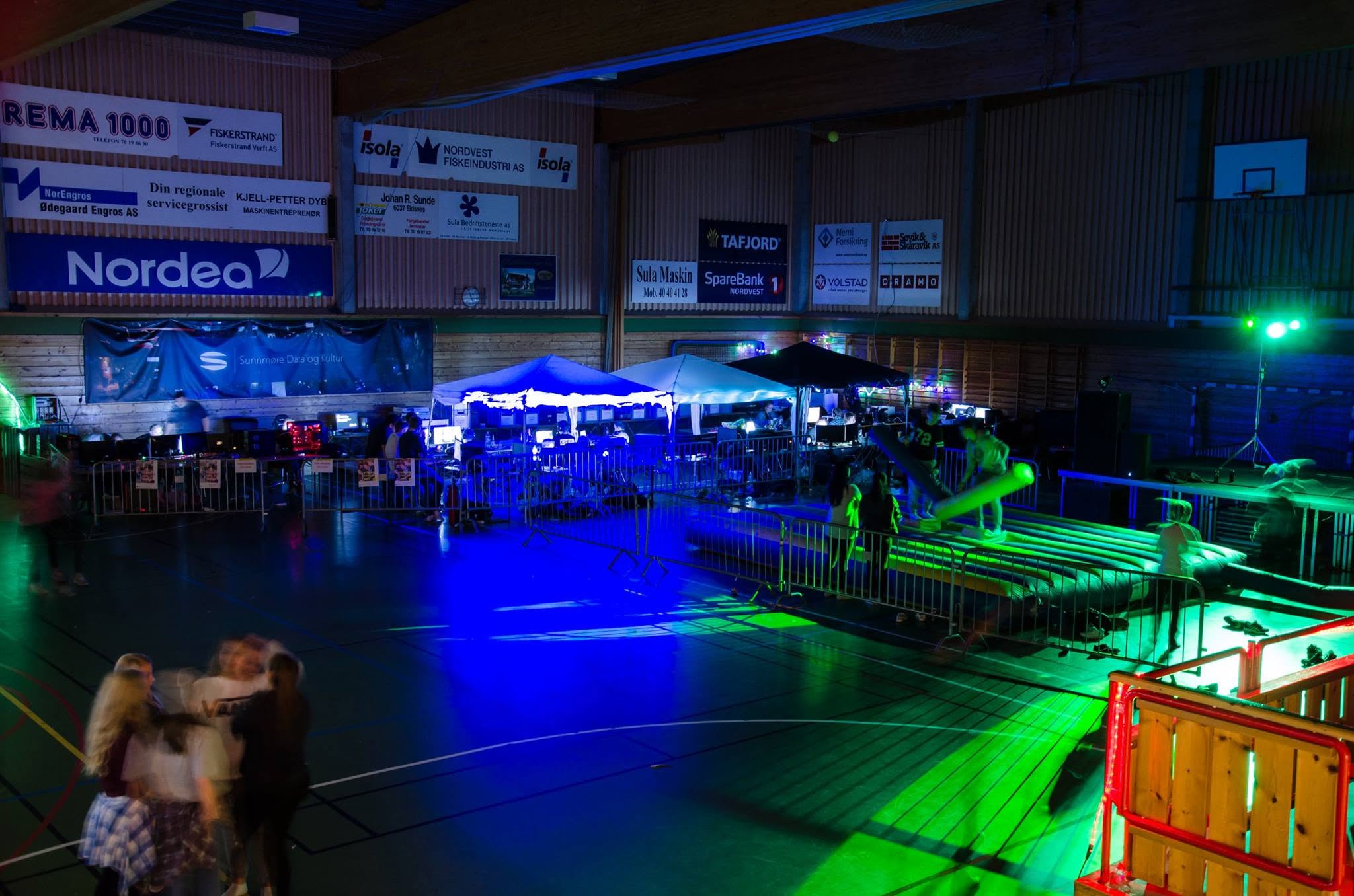 Area51-LAN 2015